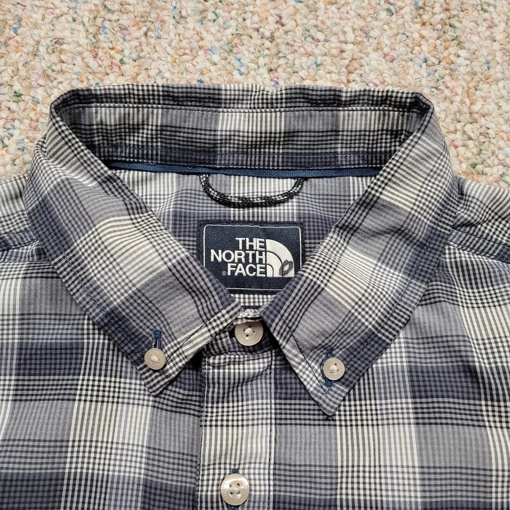 The North Face Shirt Mens Large Grey Plaid Button Down Long Sleeve Campin Hiking